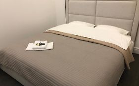 Апартаменты в центре Киева Bh
